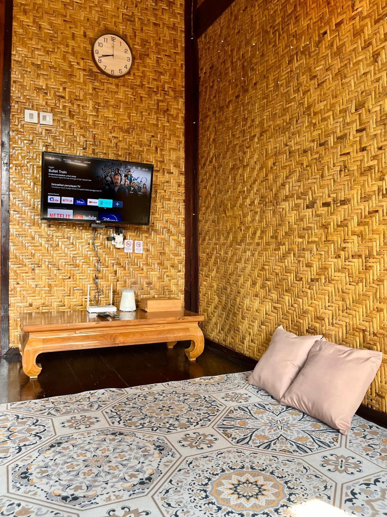 Joglo Homestay Banyuwangi Banyuwangi  Kültér fotó